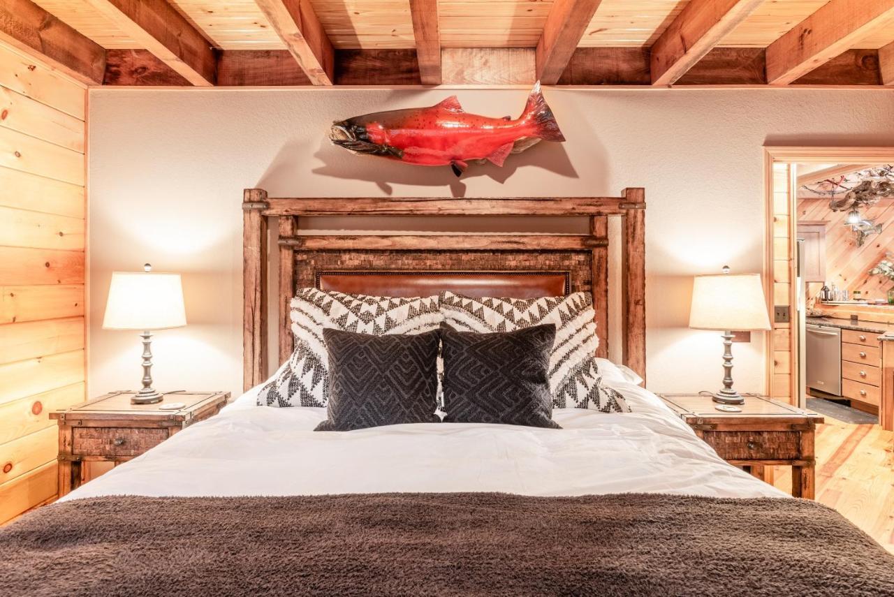 Butler Iron Mountain Lodge - Beautiful Cabin With Forest & Mountain Views! מראה חיצוני תמונה