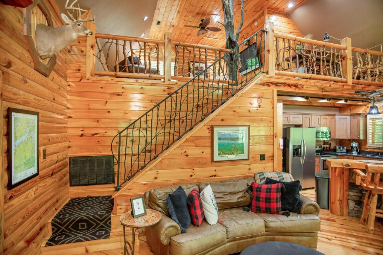 Butler Iron Mountain Lodge - Beautiful Cabin With Forest & Mountain Views! מראה חיצוני תמונה