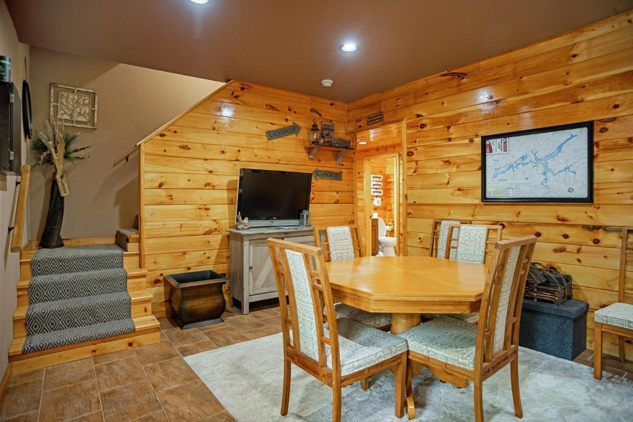Butler Iron Mountain Lodge - Beautiful Cabin With Forest & Mountain Views! מראה חיצוני תמונה